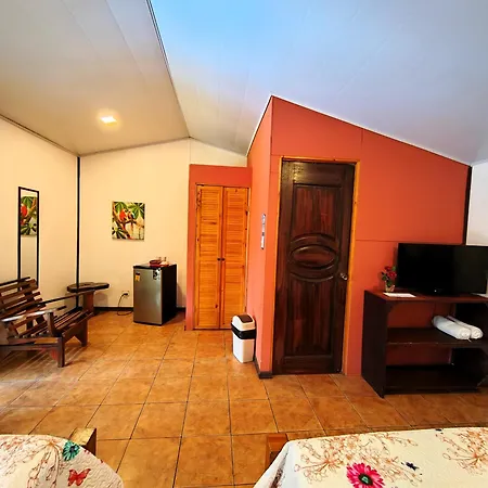 Hotel Los Ranchos Jaco Exterior photo